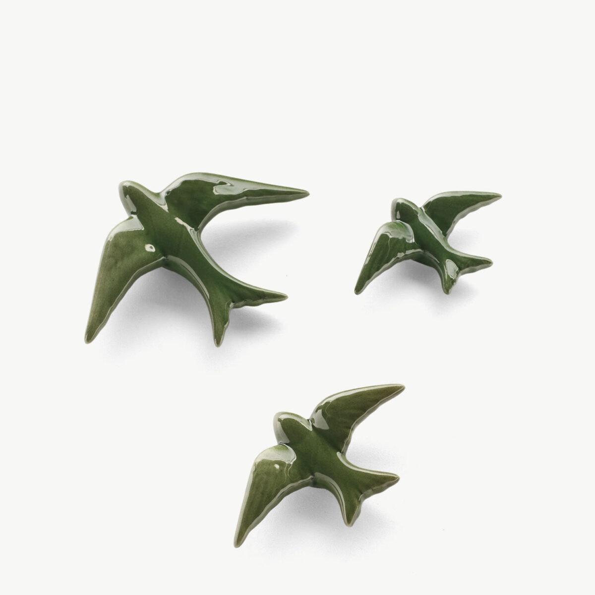 3 Swallows Glossy - Image 7